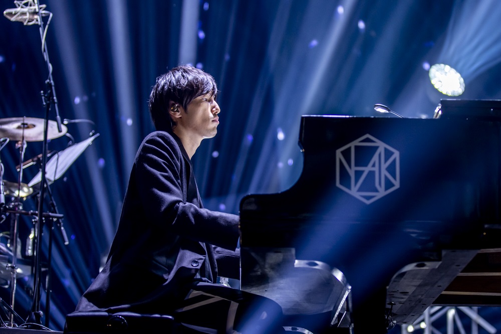澤野弘之(10 月 9 日のTOKYO DOME CITY HALLにて)